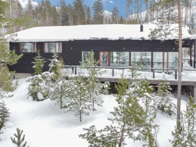 Hevonkuusi Hotels near Ristiinan kirkko