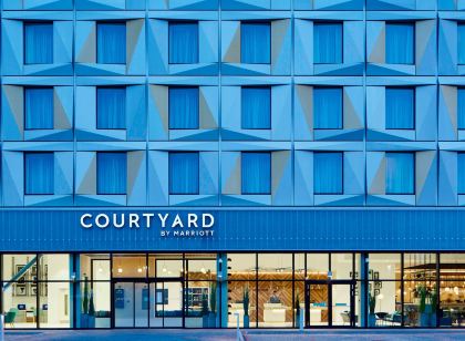 Courtyard Luton Airport