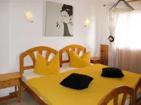 Cuevecitas Hotels in Candelaria