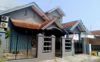 Cubic One Capsule Hotel Hotel a Jatimulyo