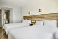 One Guadalajara Periferico Norte Hotels in Zapopan