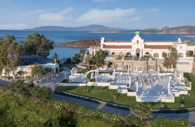 Holiday Inn Resort Bodrum Hotels near Kumbahçe Sahili