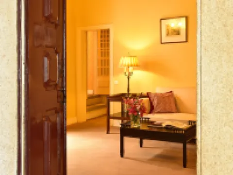 Pousada Convento de Evora – Historic Hotel โรงแรมในแอวูรา