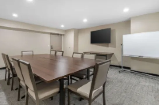 Country Inn & Suites by Radisson, Vallejo Napa Valley, CA Hotels in Vallejo