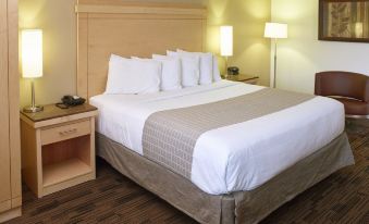 Livinn Hotel Minneapolis South / Burnsville