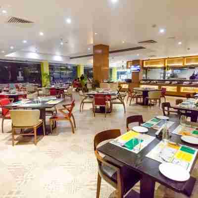 Lemon Tree Premier, Patna Dining/Meeting Rooms