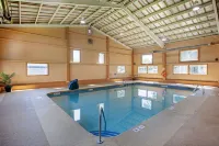 Best Western Summit Inn - Swimmingpools