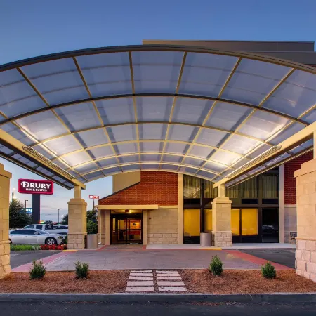 Drury Inn & Suites Bowling Green