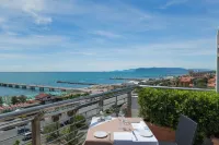Hotel Excelsior - Beach