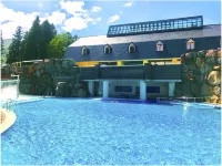 LOTTE ARAI RESORT - piscina