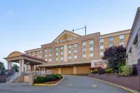 Days Hotel by Wyndham North Bergen /NYC Area Hôtels à : Weehawken