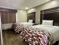 Super 8 by Wyndham Richland MS