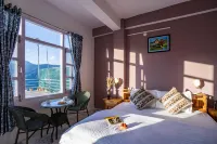 Zostel Homes Kotkhai (Shimla) Отели рядом с достопримечательностью «Хату Мата Темпл, Нарканда»