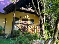 Vacation Rental Asobelgo Hotels in Takamori