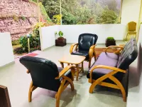 The Cliff Resort, Munnar