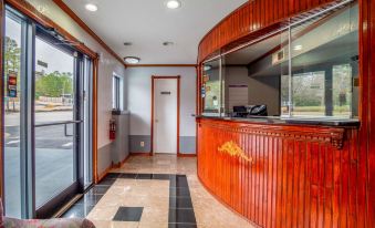 Rodeway Inn & Suites Fort Jackson