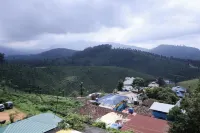 ศรีนันทาหรูหราคอมฟอร์ทส์ - วิวภูเขา