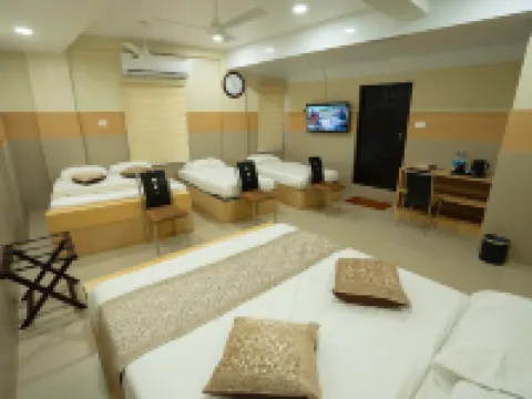 Aariyaas Regency Hotels in Kottayam