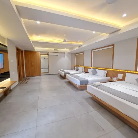 Hotel OM