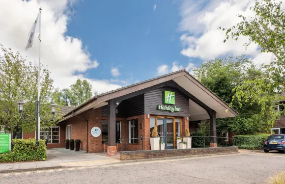 吉爾福德假日酒店