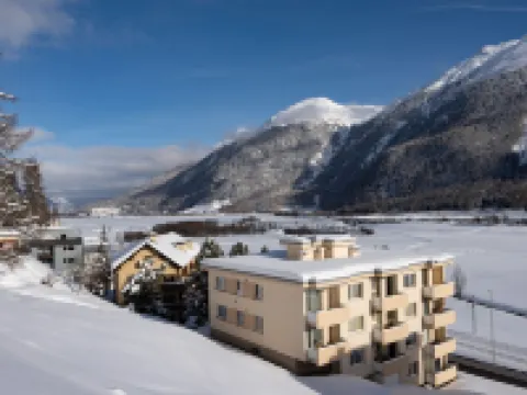 Chesa Muntarütsch 薩梅丹酒店