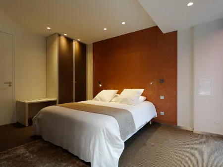 The One Apartments Отели в г. Зеленбер