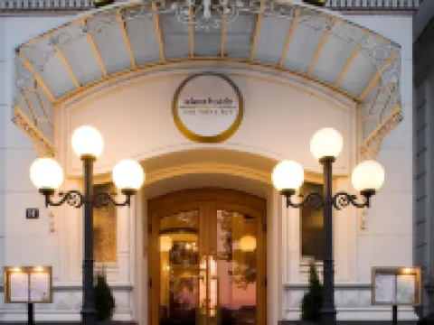 Relexa Hotel Bellevue an der Alster Hotels near Alster Lakes