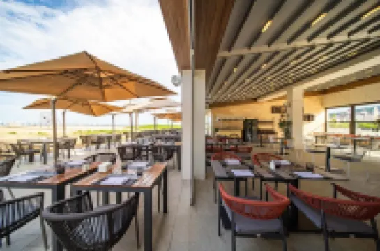 HVD Reina del Mar - Premium Spa Service & Free Parking