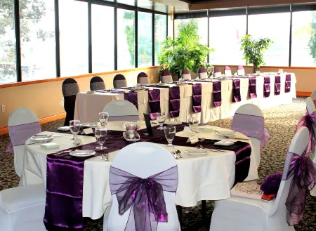 Confederation Place Hotel