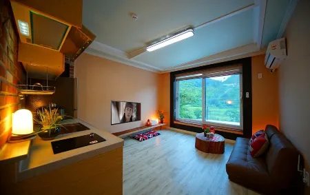 Imsil Haneuljeongweon Pensyeon