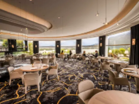 Les Trésoms Lake and Spa Resort Hotels in Annecy