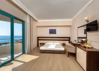 Queen Resort Alanya Hotels in Avsallar Mahallesi
