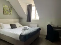 Brit Hotel du Dauphin Hôtels à : Saint-Martin-des-Pézerits