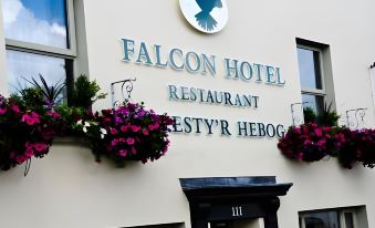 Falcon Hotel