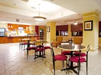 Holiday Inn Express & Suites QUINCY I-10 by IHG - petit déjeuner