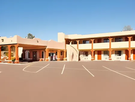 Super 8 by Wyndham Payson Отели в г. Пейсон