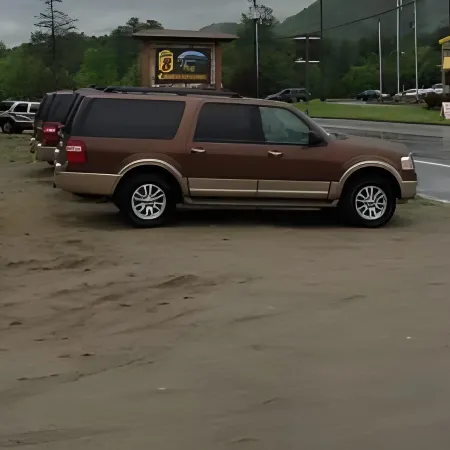 Super 8 by Wyndham Lake George/Warrensburg Area