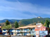 Silver Saddle Motel