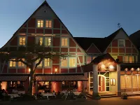 Ringhotel Niedersachsen Отели в г. Бад-Карлсхафен