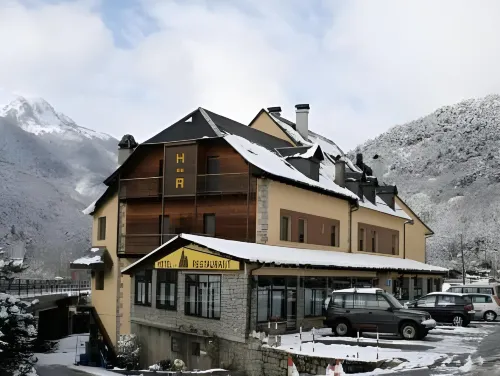 Hotel & Restaurante Peña