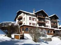 The Alpina Mountain Resort Hotels in Furna