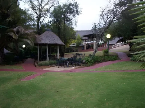 The Waterfront Country Lodge