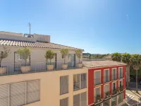 Boulevard Louis Blanc - 2-Star