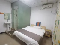 Dongxing Sihai Mingyue Inn Hotels in Dongxing