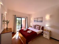 Vilamoura Paradise Golf with Pool by Homing - Kitchens