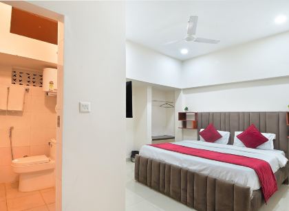 Hotel Chowdhry @ New Delhi Railway Station (2 Minutes Walk)