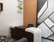 Ellinor Full House Hotel a Lumajang