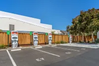 Best Western Plus Capitola by-The-Sea Inn  Suites - Parking