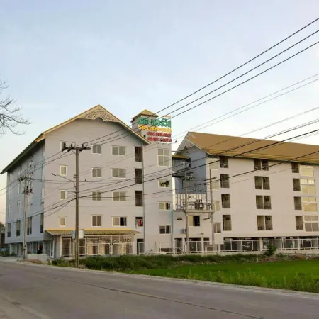 AA Resort Hotel