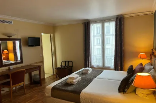 121 Paris Hotel Отели в г. 